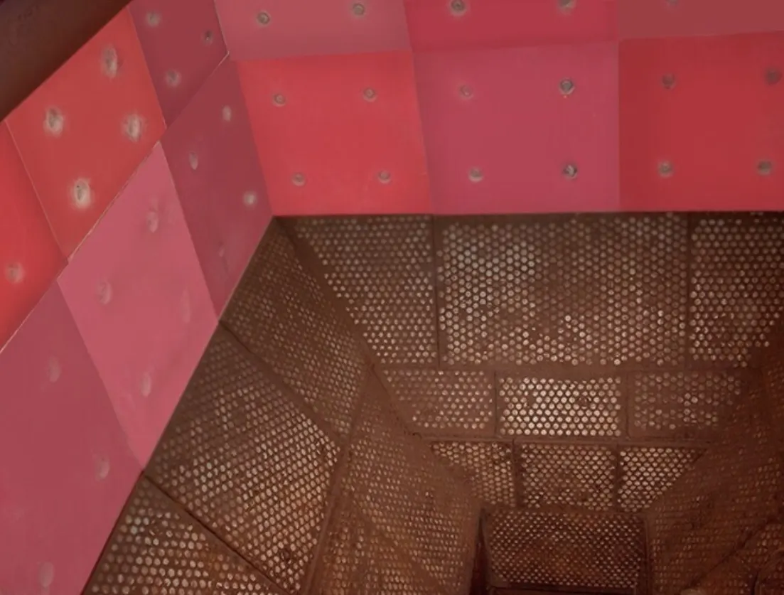 Polyurethane Liners / Ceramic Embedded Polyurethane Liners manufactured by Vajihi Elastomers